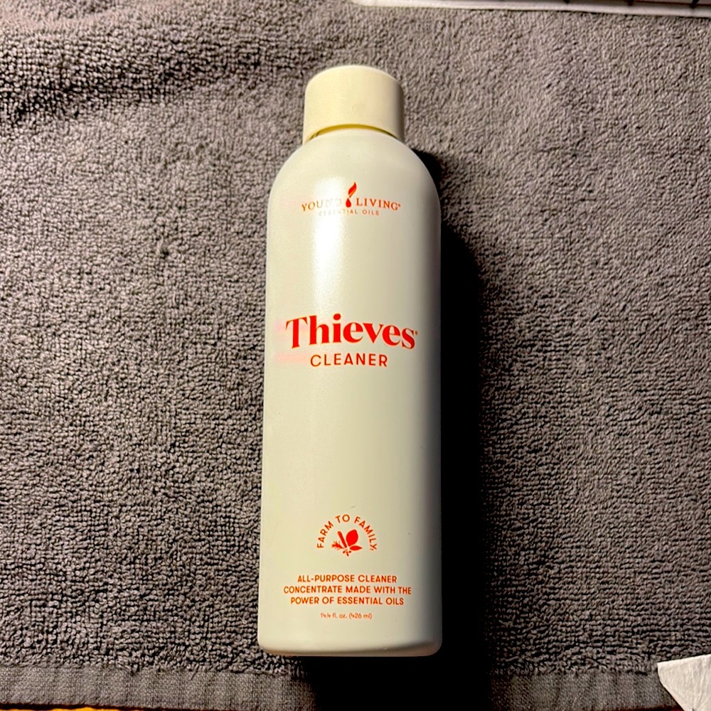 Young Living Thieves Cleaner - Cream